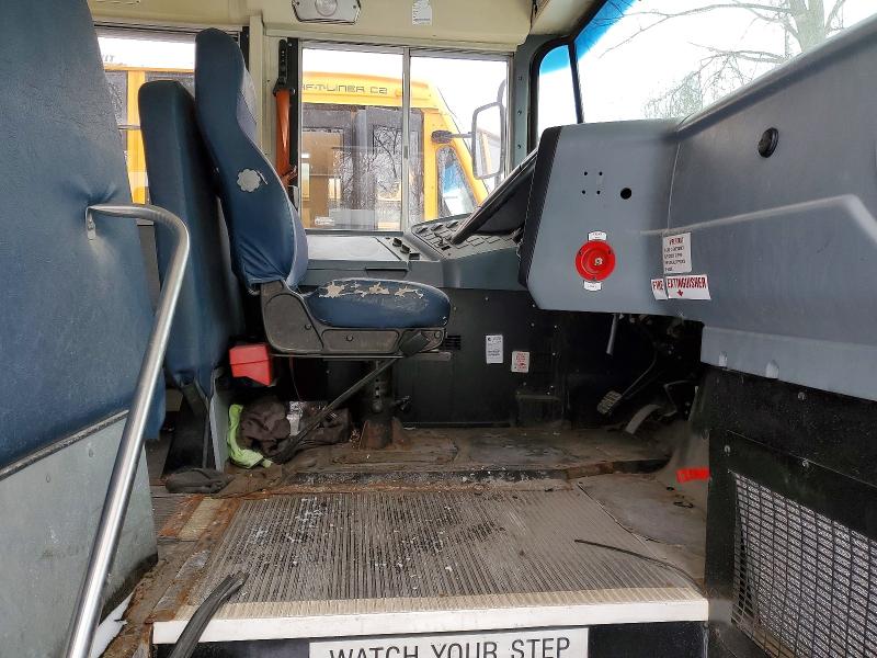 2014 Ic VIN 4DRBUSKN3EB352935 COPART salvage auction — NORMAL WEAR, Ny - Certificate Of Title, sold $1,800 on 2026-07-08 (photo 5)