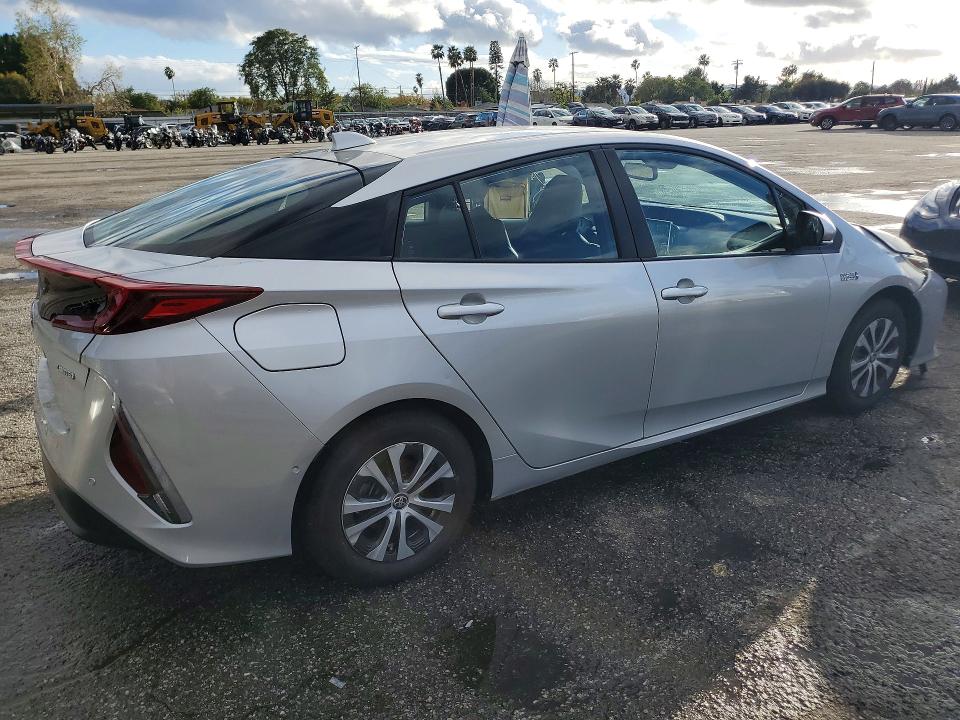 2022 Toyota Prius VIN JTDKAMFP8N3214032 COPART salvage auction — FRONT END, Ca - Salvage Certificate, sold $10,300 on 2026-08-18 (photo 3)