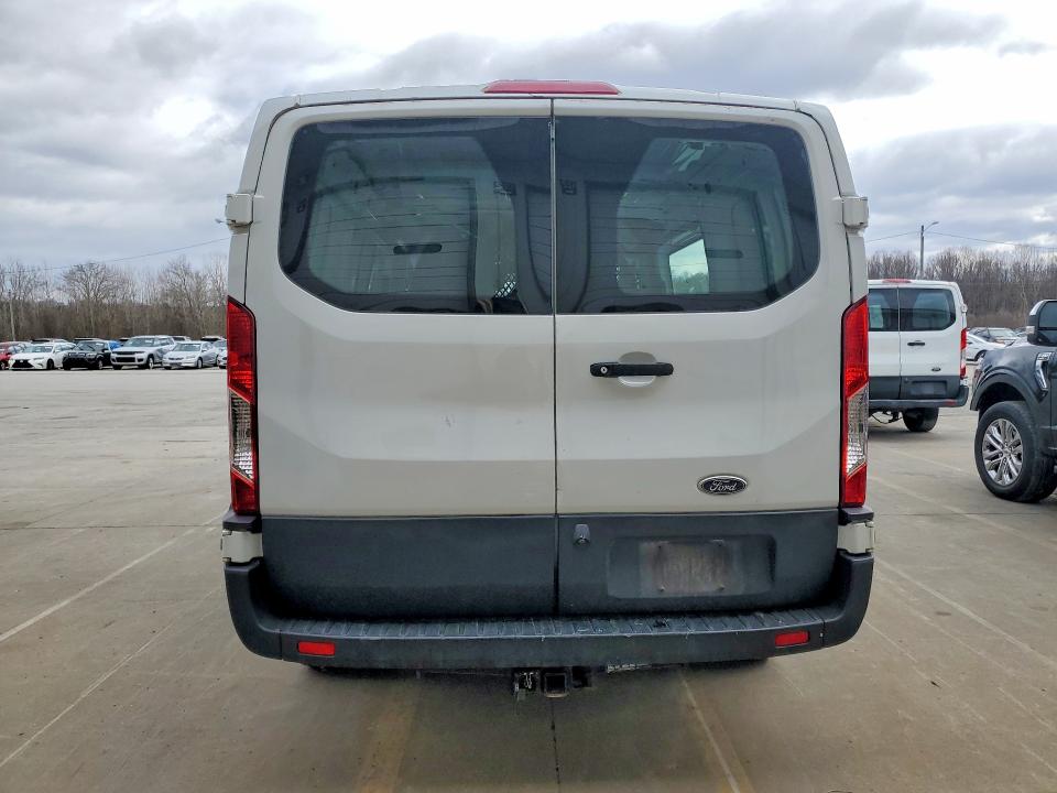 2019 Ford Transit VIN 1FTYR1YM0KKA55755 COPART salvage auction — NORMAL WEAR, Ky - Certificate Of Title (P), sold $10,500 on 2026-07-09 (photo 6)
