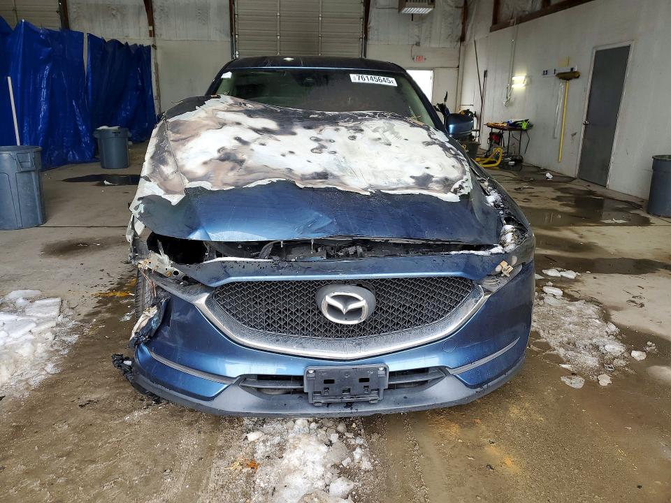 2018 Mazda Cx-5 VIN JM3KFBBM9J0461080 COPART salvage auction — ENGINE BURN, Ky - Bill Of Sale/Part Only/No Titl, sold $1,500 on 2026-07-06 (photo 5)