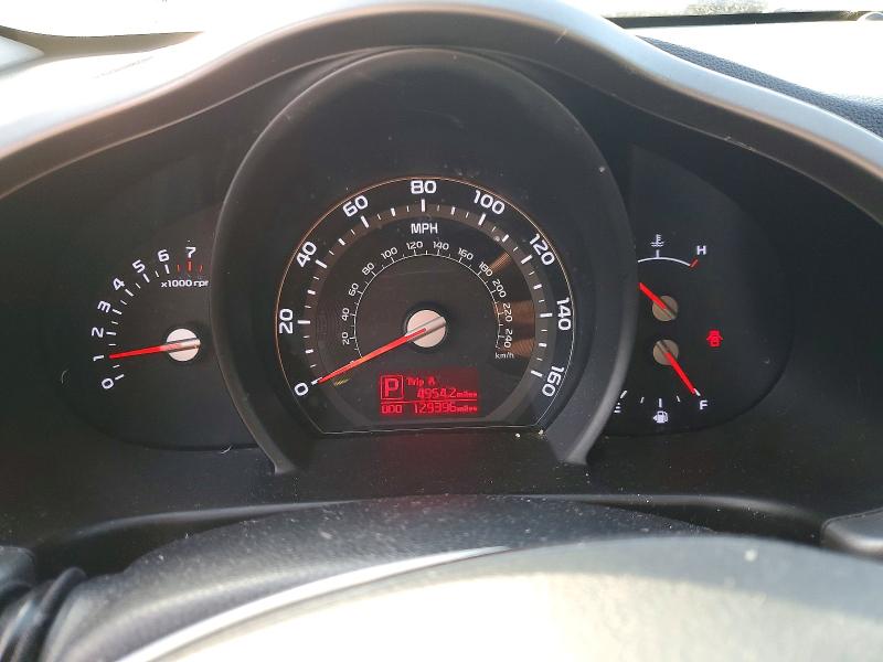 2014 Kia Sportage VIN KNDPB3ACXE7652092 COPART salvage auction — MINOR DENT/SCRATCHES, Salvage Title, sold $1,300 on 2026-07-29 (photo 9)