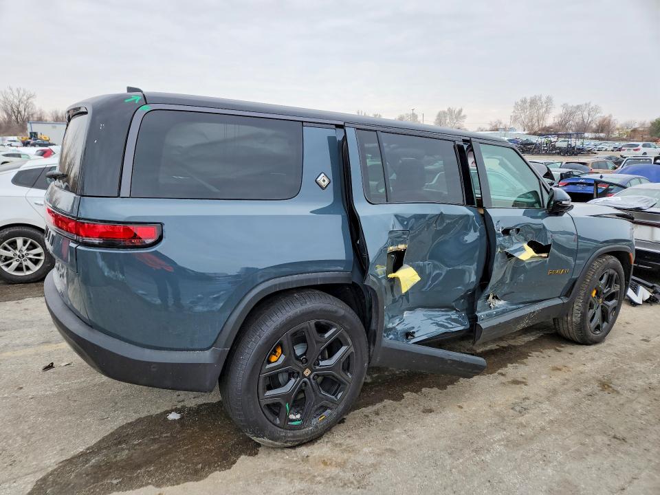 2026 Rivian R1s VIN 7PDSGBBP1TN081911 COPART salvage auction — SIDE, Mo - Salvage Certificate Of Title, sold $38,500 on 2026-07-28 (photo 3)