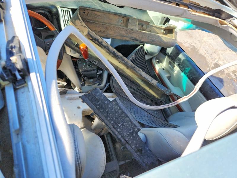 2007 Lexus Rx 350 VIN JTJHK31U172013058 COPART salvage auction — FRONT END, Co - Non-Repairable Cert Of Title, sold $925 on 2026-07-13 (photo 8)