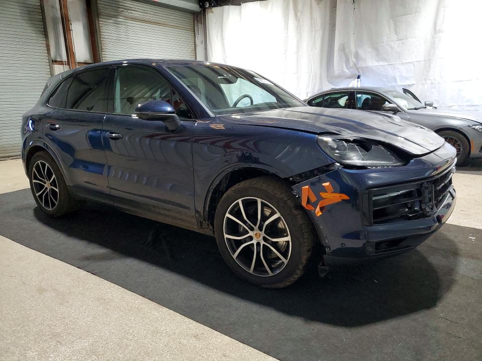 2025 Porsche Cayenne VIN WP1AA2AYXSDA05038 COPART salvage auction — FRONT END, NY - CERTIFICATE OF TITLE, sold $50,000 on 2026-07-20 (photo 4)