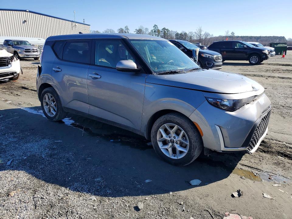 2024 Kia Soul VIN KNDJ23AU8R7905592 COPART salvage auction — FRONT END, Sc - Certificate Of Title, sold $2,350 on 2026-07-27 (photo 4)