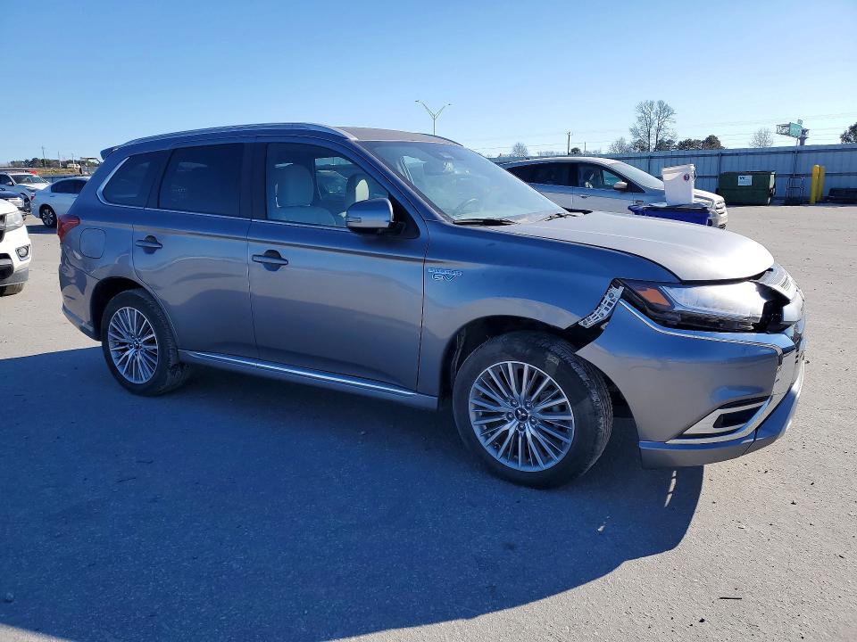 2022 Mitsubishi Outlander VIN JA4J2VA7XNZ030210 COPART salvage auction — FRONT END, Fl - Dealer Only Clean Title (P), sold $10,500 on 2026-07-28 (photo 4)
