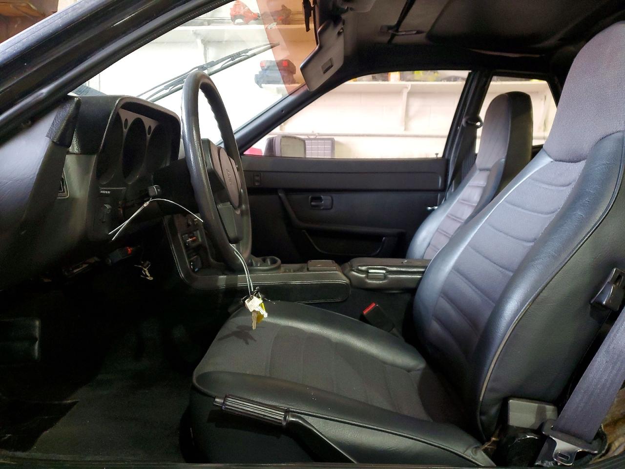 1987 Porsche 924 VIN WP0AA0924HN456779 COPART salvage auction — Minor Dent/Scratches, IL - CERTIFICATE OF TITLE (P), sold $1,500 on 2026-06-19 (photo 7)