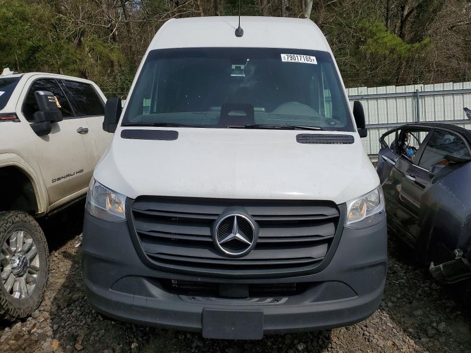 2025 Mercedes-benz Sprinter 2500 VIN W1Y4KCHY7ST229537 COPART salvage auction — REAR END, Tx - Salvage Vehicle Title, sold $13,800 on 2026-07-08 (photo 5)