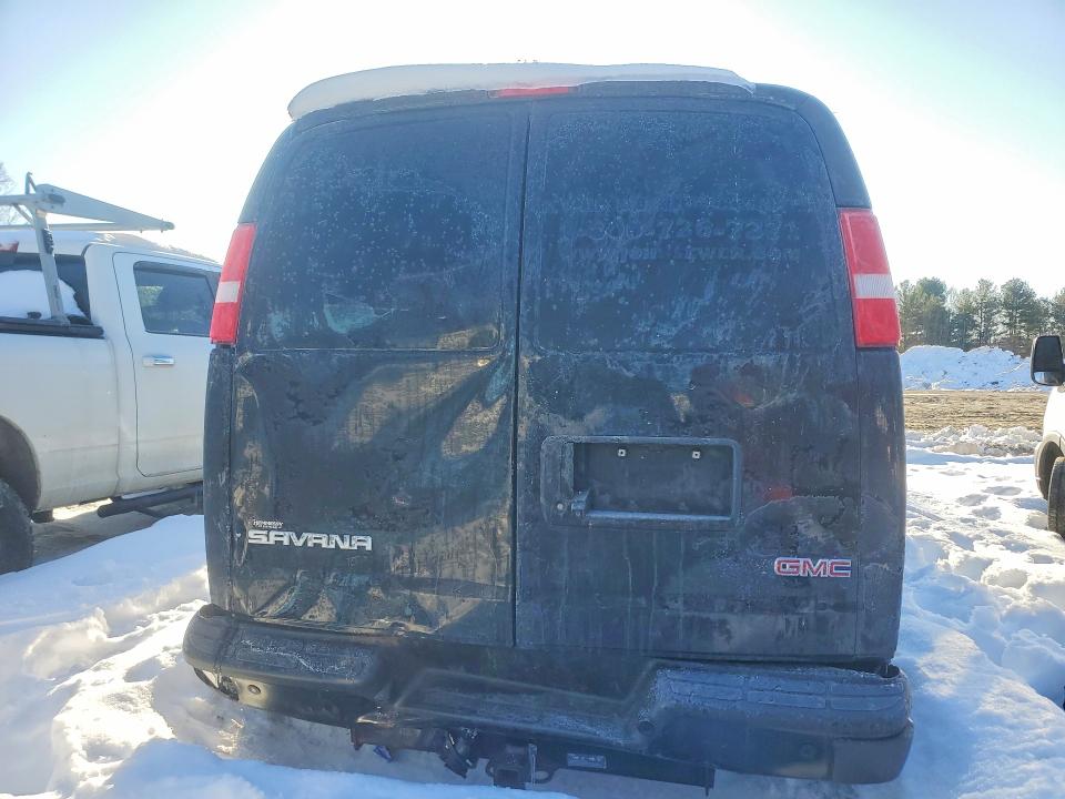 2021 Gmc Savana VIN 1GTZ7HF74M1313025 COPART salvage auction — MINOR DENT/SCRATCHES, MA - CERT OF TITLE-SALVAGE, sold $7,985 on 2026-07-29 (photo 6)
