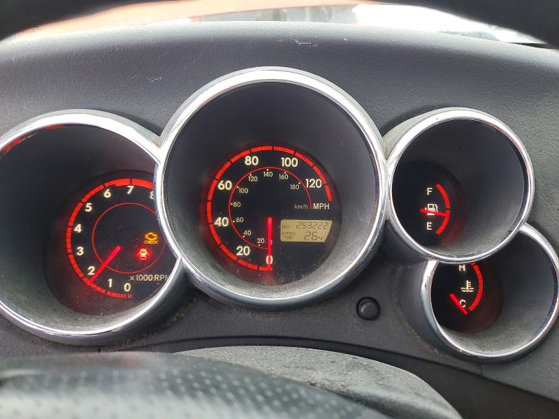 2004 Pontiac Vibe VIN 5Y2SL628X4Z418640 COPART salvage auction — REAR END, In - Bill Of Sale - Parts Only, sold $225 on 2026-07-21 (photo 9)