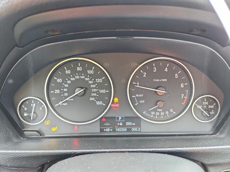 2014 BMW 3er VIN WBA3C1C57EK114202 COPART salvage auction — NORMAL WEAR, Ca - Dis/Dlr/Exp Only Clean Title, sold $800 on 2026-07-21 (photo 9)