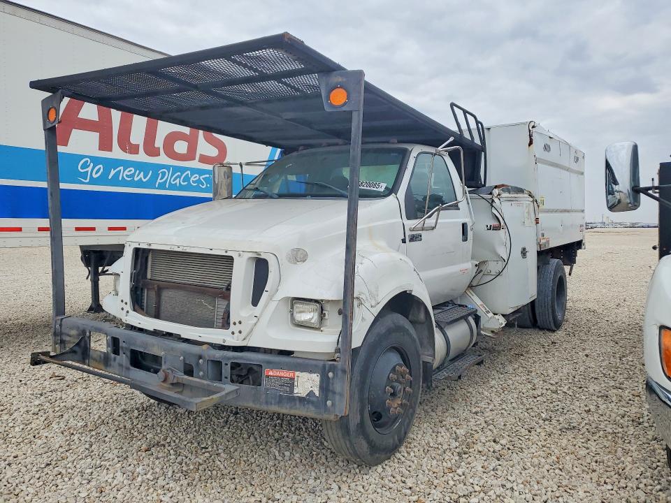 2015 Ford F-750 VIN 3FRNF7FC7FV728318 — COPART salvage auction photo