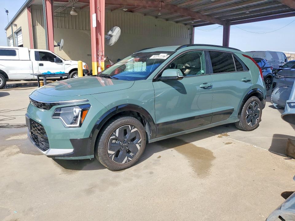 2024 Kia Niro VIN KNDCR3L19R5108383 COPART salvage auction — SIDE, FL - CERT OF TITLE SLVG REBUILDABLE, sold $9,300 on 2026-07-13 (photo 1)