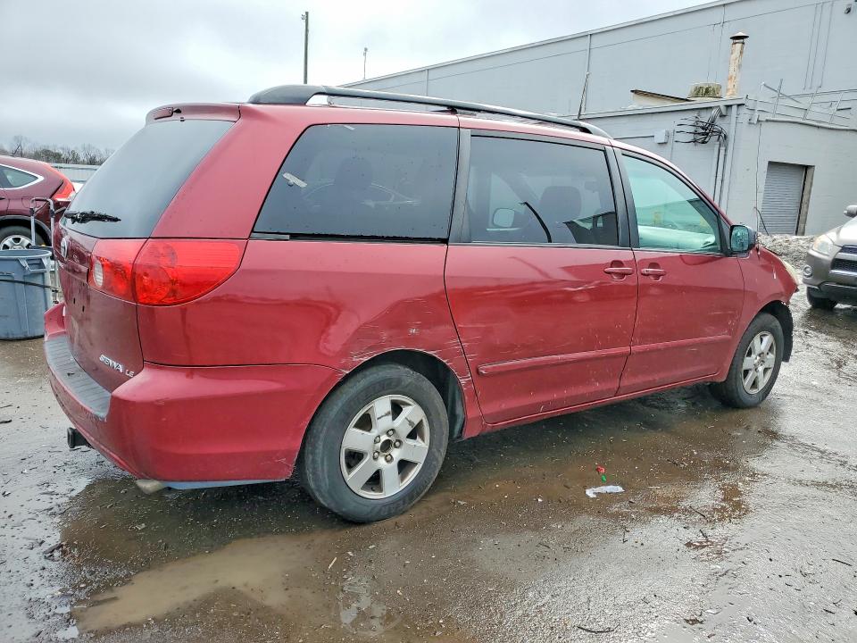 2006 Toyota Sienna VIN 5TDZA23C06S549726 COPART salvage auction — FRONT END, Va - Cert Of Title - Salvage, sold $575 on 2026-07-08 (photo 3)