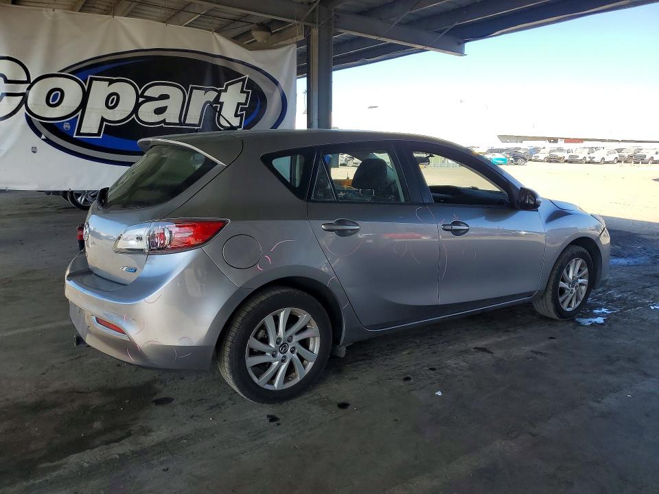2013 Mazda 3 VIN JM1BL1LP2D1731365 COPART salvage auction — FRONT END, Salvage Title, sold $1,700 on 2026-07-09 (photo 3)