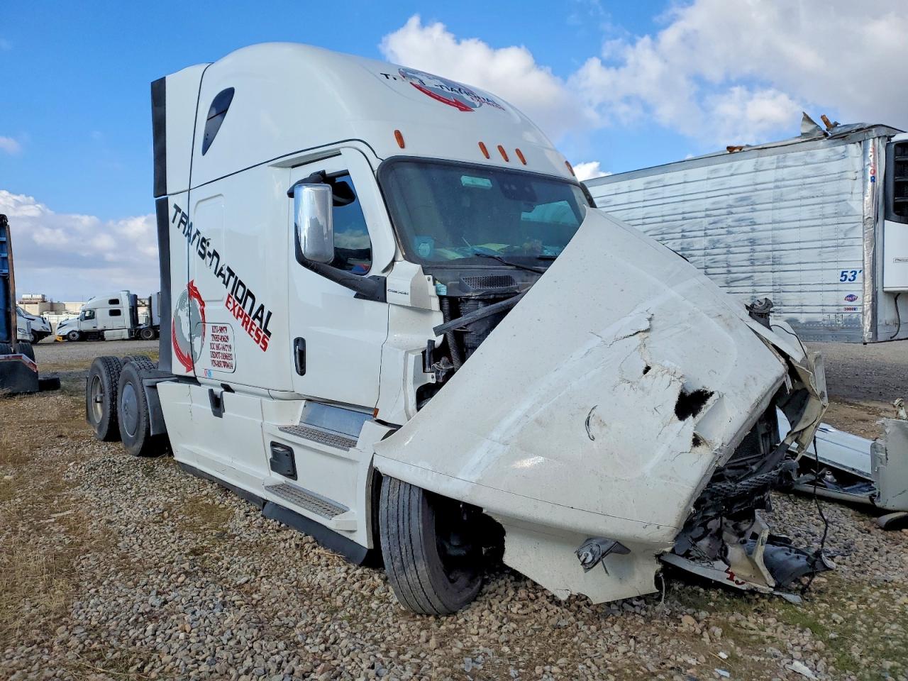 2024 Freightliner Cascadia VIN 3AKJHHDR5RSUW0414 — COPART salvage auction photo