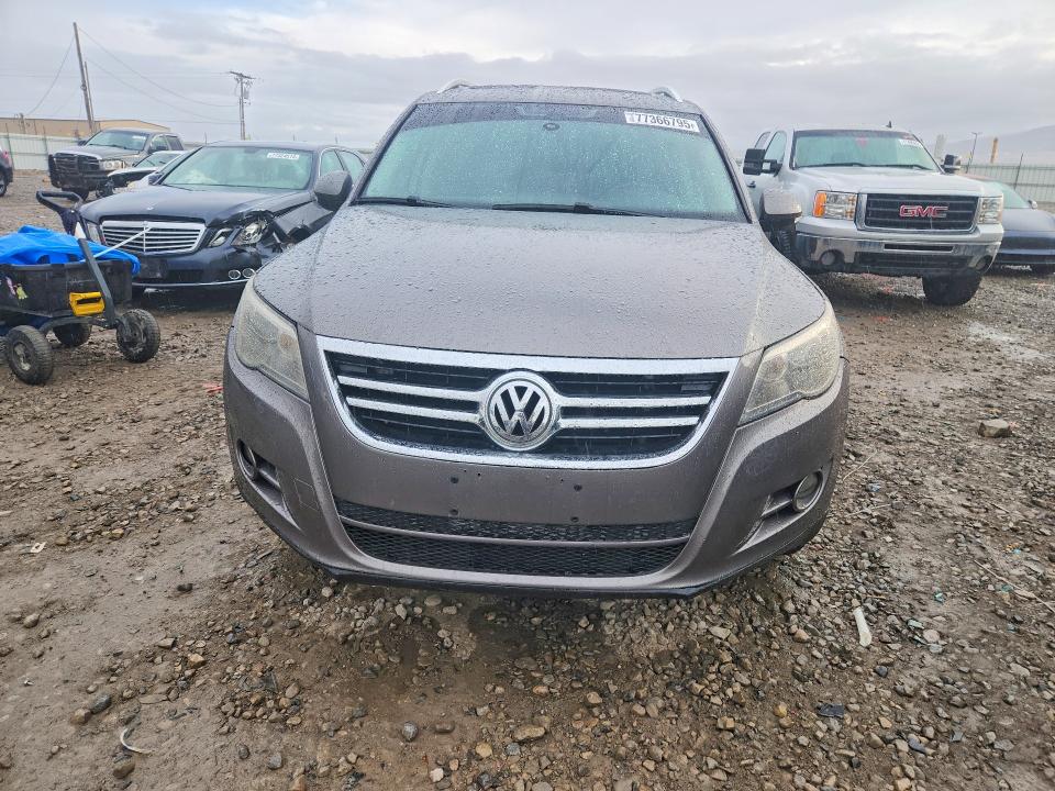 2011 Volkswagen Tiguan VIN WVGAV7AX4BW544071 COPART salvage auction — REAR END, WV - SALVAGE CERTIFICATE, sold $550 on 2026-07-24 (photo 5)