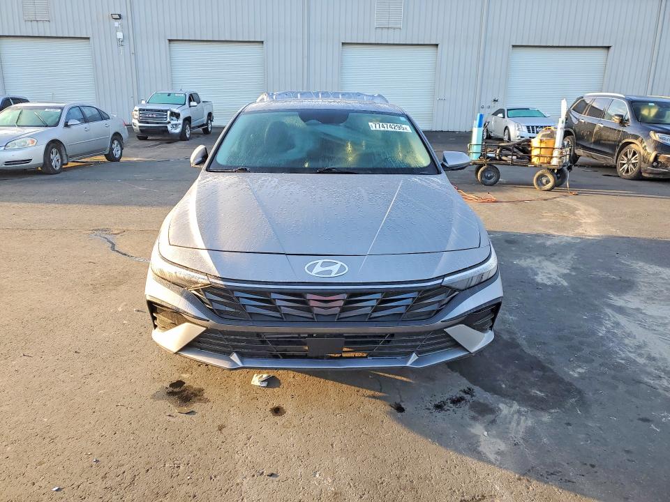2025 Hyundai Elantra VIN KMHLS4DG5SU974232 COPART salvage auction — REAR END, Fl - Cert Of Title Slvg Rebuildable, sold $6,000 on 2026-07-02 (photo 5)