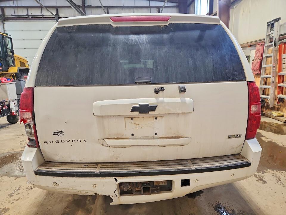 2007 Chevrolet Suburban VIN 3GNFK16387G315010 COPART salvage auction — REAR END, Ab - Bos - Salvage, sold $650 on 2026-07-09 (photo 6)