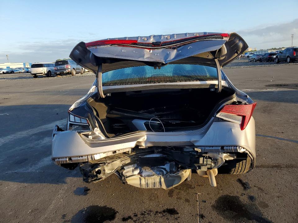 2025 Hyundai Elantra VIN KMHLS4DG5SU974232 COPART salvage auction — REAR END, Fl - Cert Of Title Slvg Rebuildable, sold $6,000 on 2026-07-02 (photo 6)