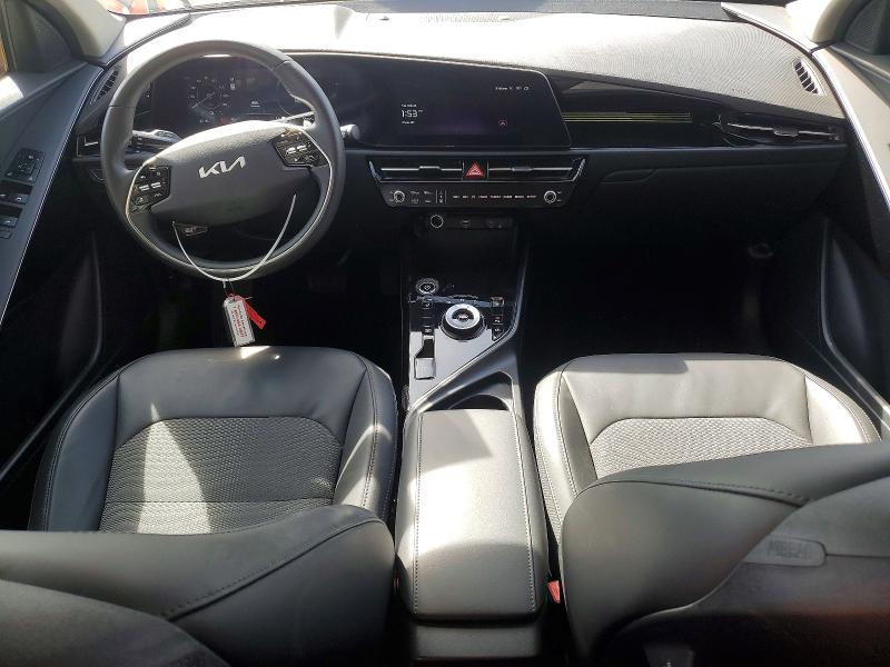 2024 Kia Niro VIN KNDCR3L19R5108383 COPART salvage auction — SIDE, FL - CERT OF TITLE SLVG REBUILDABLE, sold $9,300 on 2026-07-13 (photo 8)