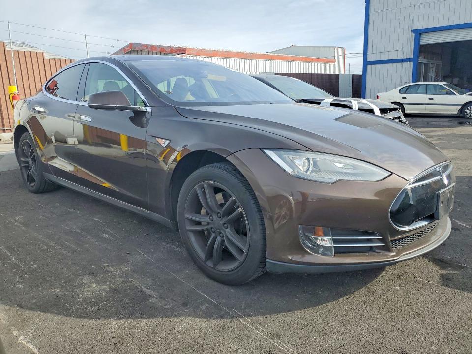 2013 Tesla Model s VIN 5YJSA1CN7DFP04271 COPART salvage auction — MECHANICAL, Other, sold $4,100 on 2026-07-15 (photo 4)