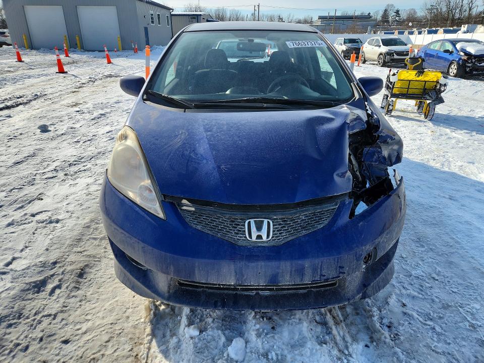 2011 Honda Fit VIN JHMGE8H54BC001148 COPART salvage auction — REAR END, OH - CERT OF TITLE-SALVAGE, sold $250 on 2026-07-17 (photo 5)