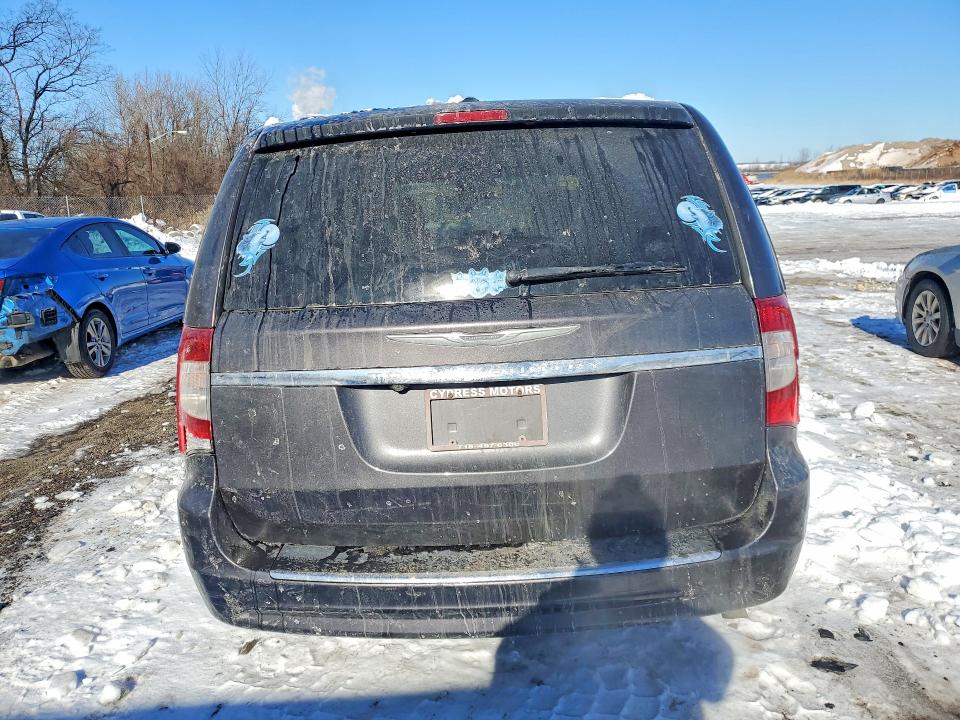 2016 Chrysler Town & country VIN 2C4RC1BG2GR111177 COPART salvage auction — FRONT END, Other, sold $475 on 2026-07-30 (photo 6)