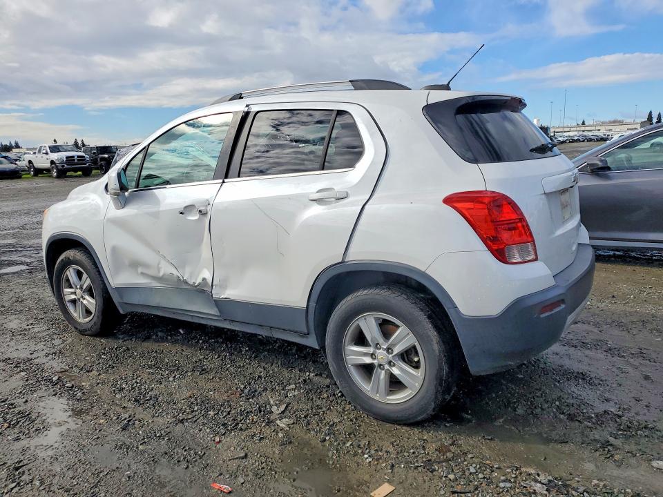 2016 Chevrolet Trax VIN KL7CJPSB8GB573807 COPART salvage auction — SIDE, Other, sold $675 on 2026-07-16 (photo 2)