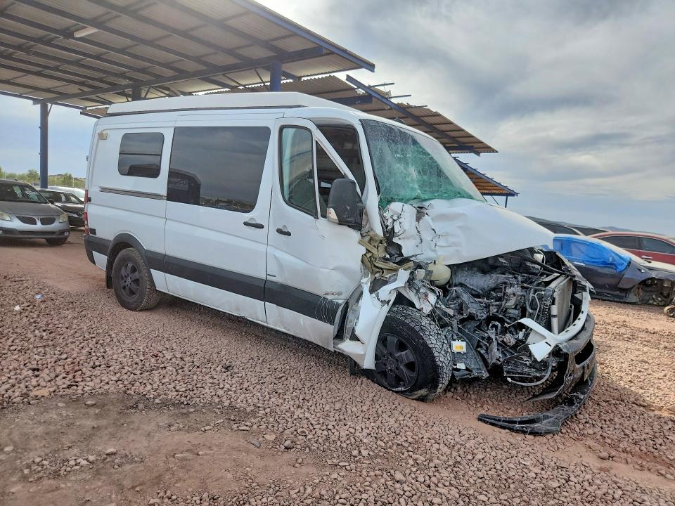 2013 Mercedes-benz Sprinter VIN WD3PE7CC2D5789320 COPART salvage auction — FRONT END, AZ - CERT OF TITLE - SALVAGE, sold $4,800 on 2026-07-09 (photo 4)