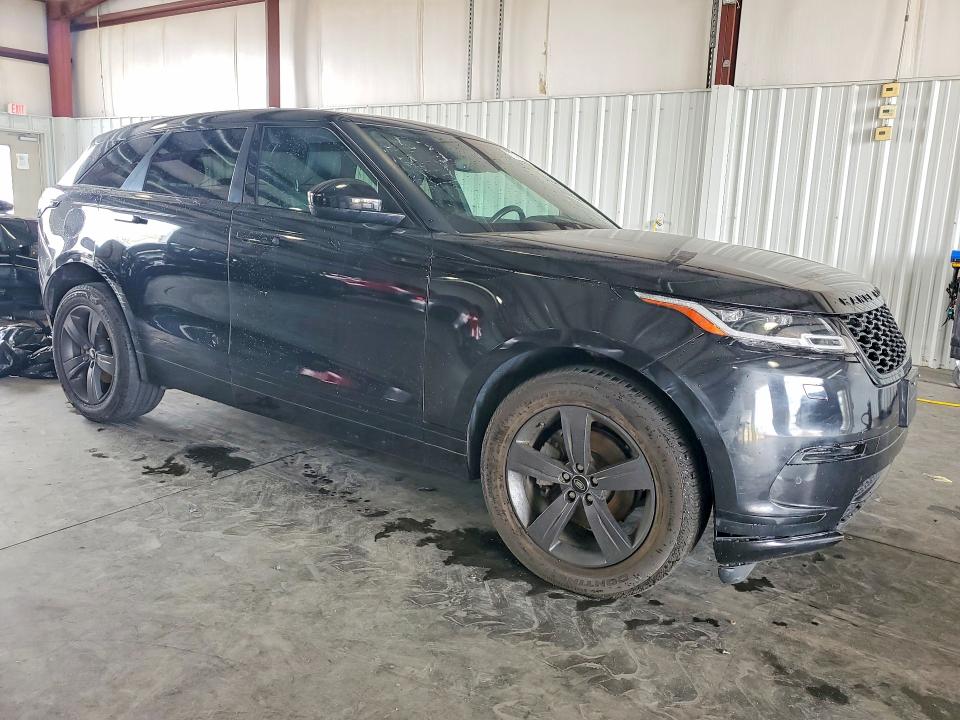 2019 Land rover Range rover velar VIN SALYB2EX3KA213206 COPART salvage auction — MINOR DENT/SCRATCHES, Ca - Dis/Dlr/Exp Only Clean Title, sold $10,700 on 2026-07-27 (photo 4)