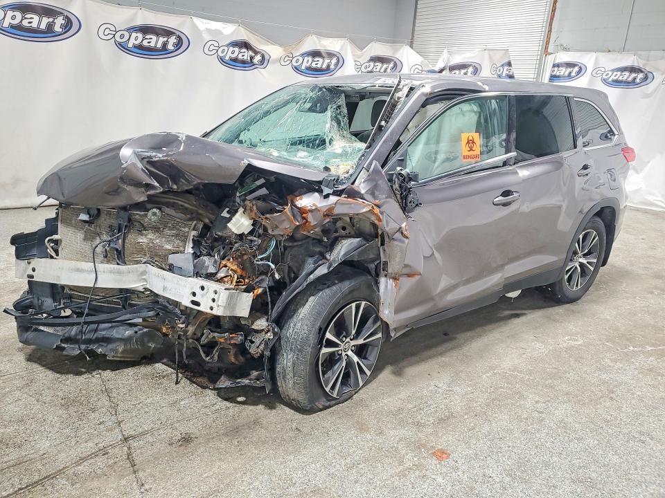 2019 Toyota Highlander VIN 5TDBZRFH6KS961203 COPART salvage auction — MISSING/ALTERED VIN, Mn - Certificate Of Title, sold $625 on 2026-07-02 (photo 1)