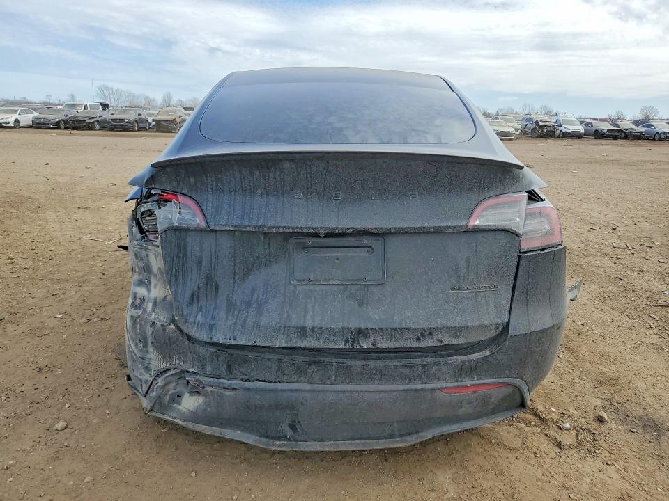 2023 Tesla Model y VIN 7SAYGDEF6PF662358 COPART salvage auction — ALL OVER, Il - Salvage Certificate, sold $4,450 on 2026-07-21 (photo 6)