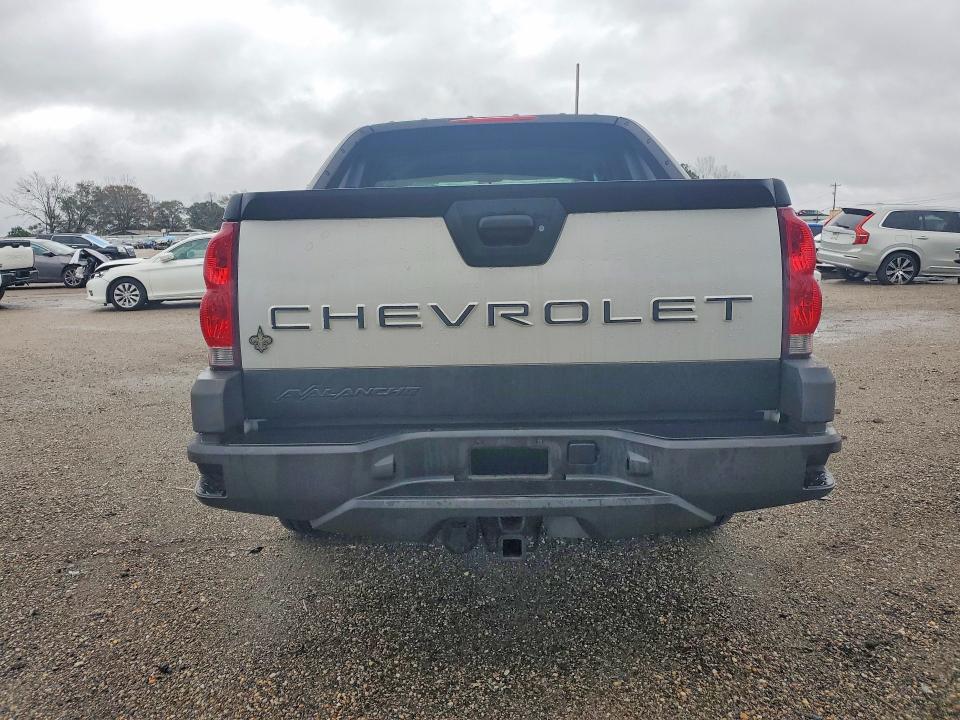 2004 Chevrolet Avalanche VIN 3GNEC12T34G103836 COPART salvage auction — FRONT END, Al - Cert Of Title-Salvage Title, sold $1,000 on 2026-07-09 (photo 6)