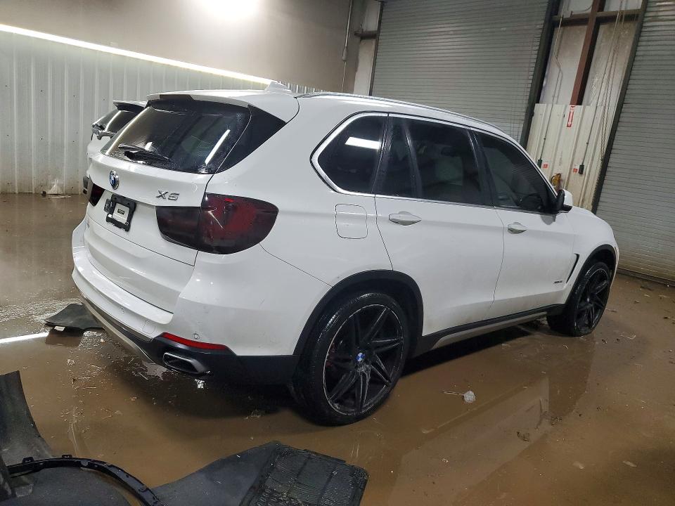 2018 BMW X5 VIN 5UXKR0C59J0X85611 COPART salvage auction — UNDERCARRIAGE, Il - Salvage Certificate, sold $4,500 on 2026-07-14 (photo 3)