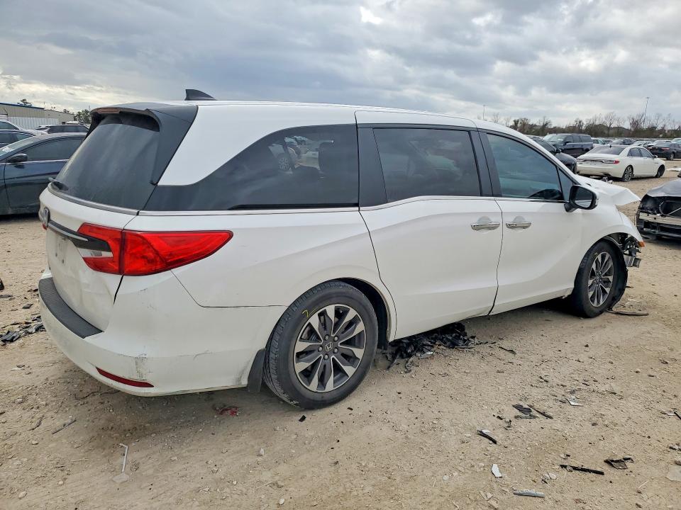 2024 Honda Odyssey VIN 5FNRL6H60RB069540 COPART salvage auction — Front End, TX - CERTIFICATE OF TITLE, sold $4,550 on 2026-06-26 (photo 3)