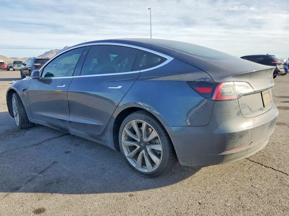 2019 Tesla Model 3 VIN 5YJ3E1EA6KF538082 COPART salvage auction — FRONT END, Nv - Salvage Title, sold $3,850 on 2026-07-22 (photo 2)