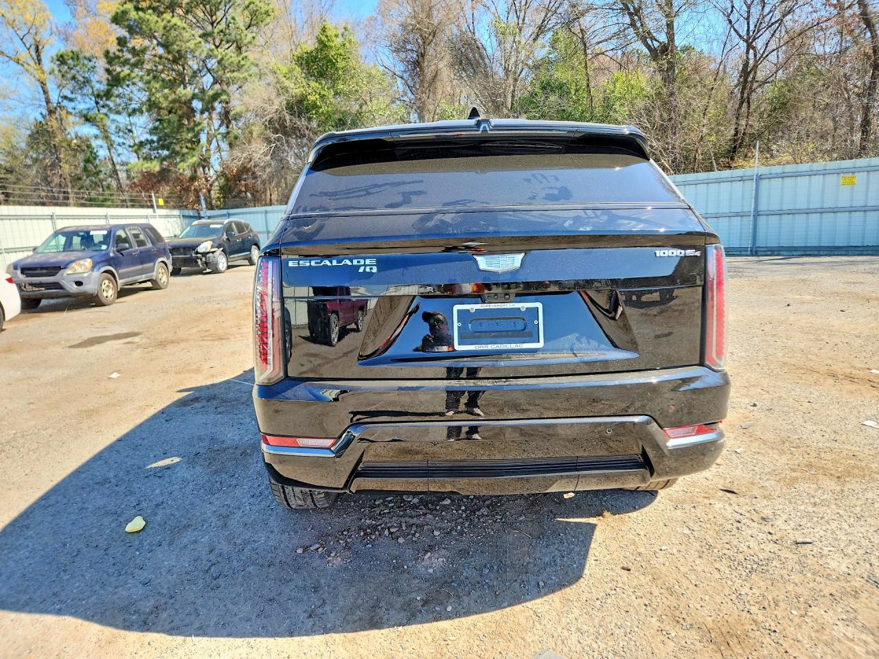 2026 Cadillac Escalade VIN 1GYTEEKL7TU100087 COPART salvage auction — Front End, LA - CERT OF TITLE-SALVAGE, sold $29,500 on 2026-07-02 (photo 6)