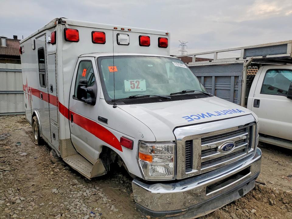 2021 Ford Econoline e350 VIN 1FDWE3FN1MDC18605 COPART salvage auction — FRONT END, In - Certificate Of Title, sold $21,700 on 2026-07-30 (photo 4)