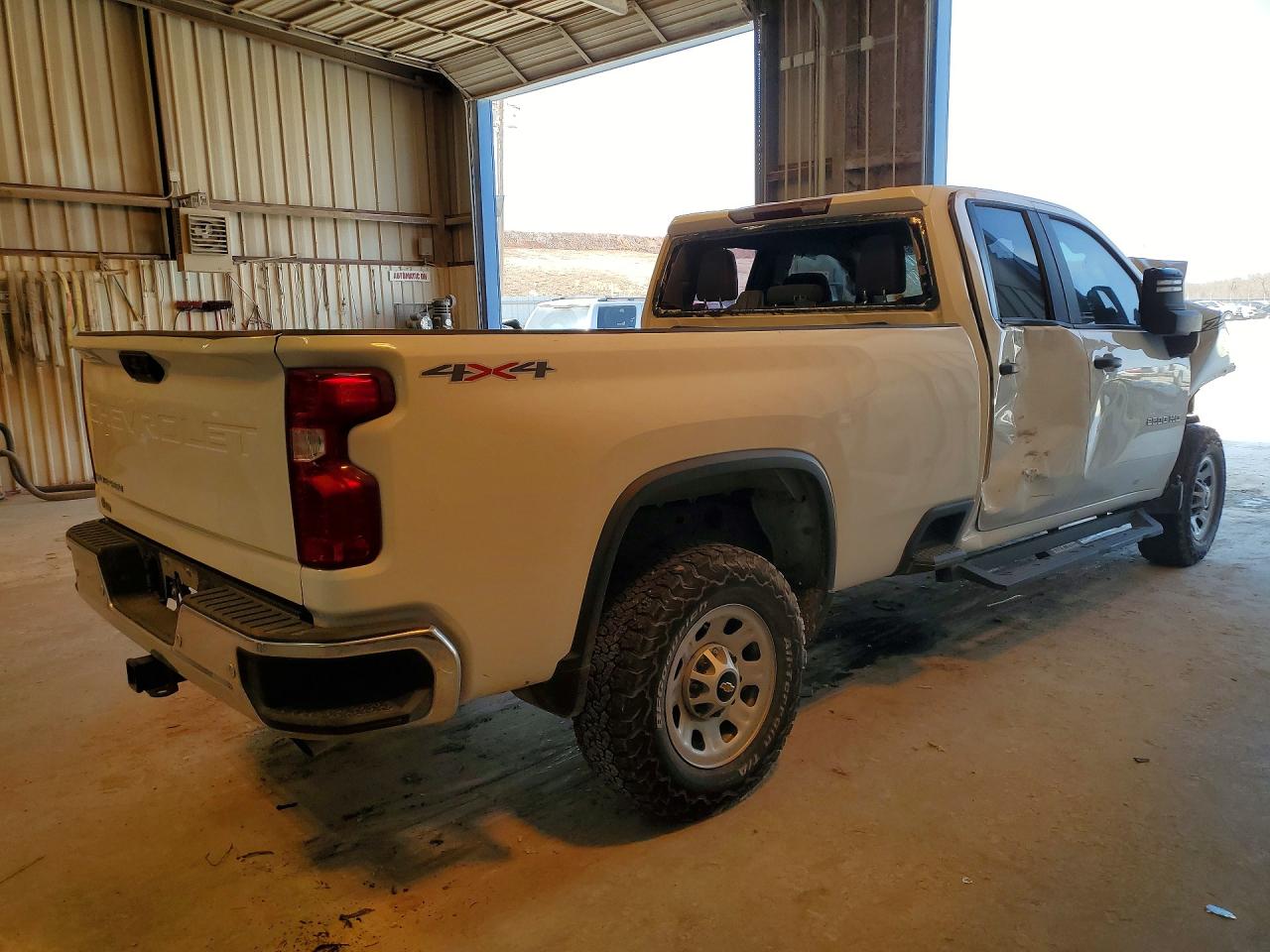 2023 Chevrolet Silverado 2500 VIN 1GC2YLE70PF251729 COPART salvage auction — Front End, TX - CERTIFICATE OF TITLE, sold $5,500 on 2026-07-06 (photo 3)