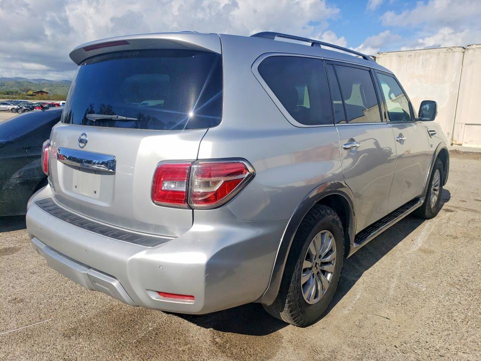 2017 Nissan Armada VIN JN8AY2NC3H9504629 COPART salvage auction — MINOR DENT/SCRATCHES, Ca - Dis/Dlr/Exp App For Dup Clean, sold $3,800 on 2026-07-28 (photo 3)