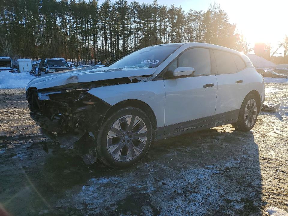2024 BMW Ix VIN WB523CF07RCP09234 — COPART salvage auction photo