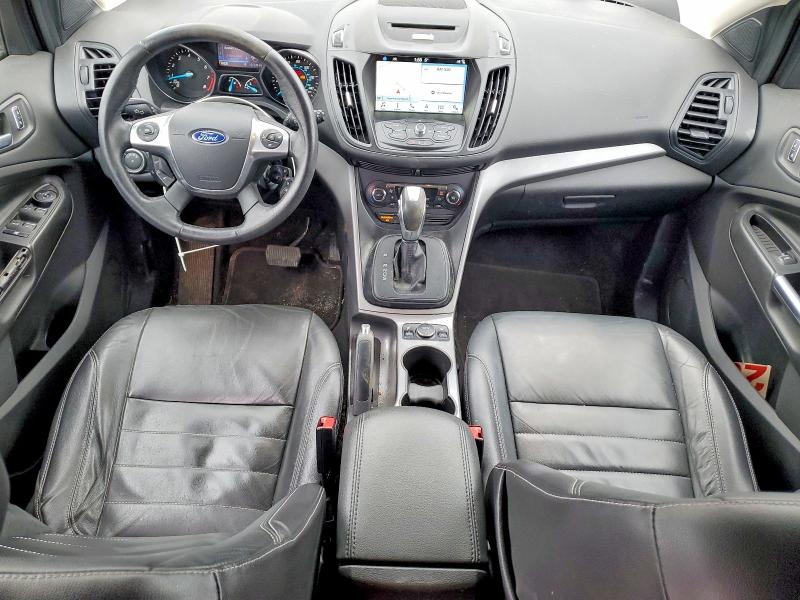 2016 Ford Escape VIN 1FMCU9GXXGUC17420 COPART salvage auction — MINOR DENT/SCRATCHES, Pa - Certificate Of Salvage, sold $1,100 on 2026-07-02 (photo 8)