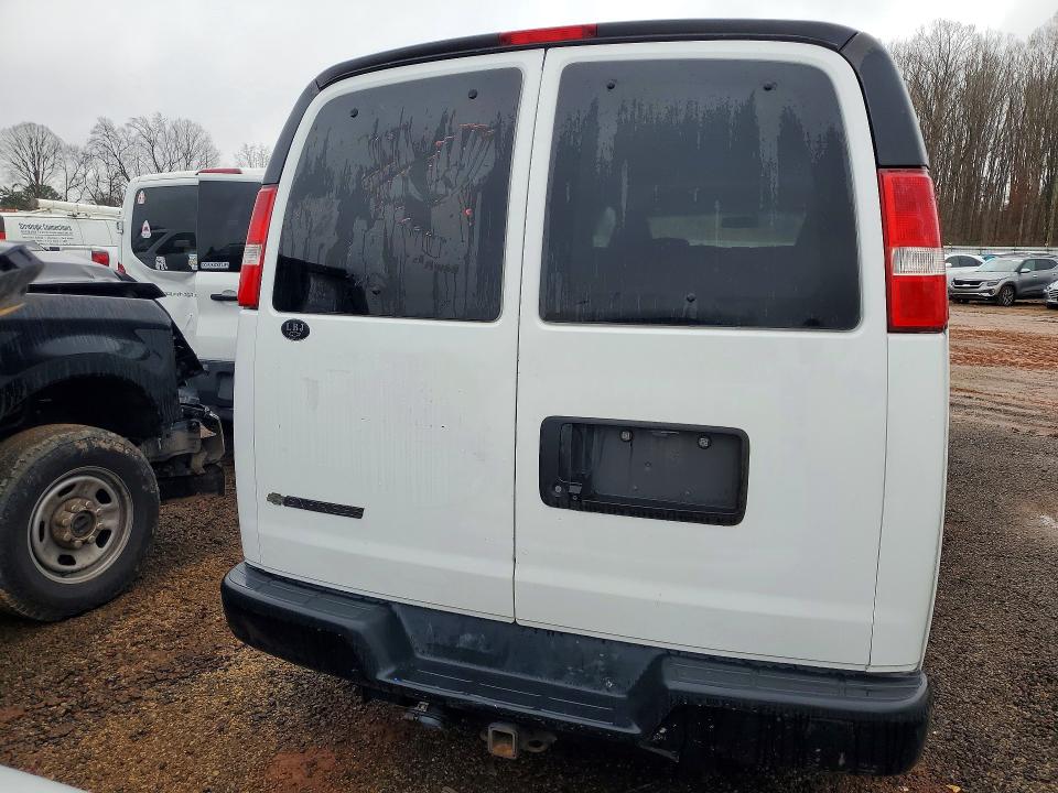 2019 Chevrolet Express 3500 VIN 1GAZGLF16K1368905 COPART salvage auction — MECHANICAL, Nc - Dealer Only Clean Title, sold $8,800 on 2026-07-29 (photo 6)