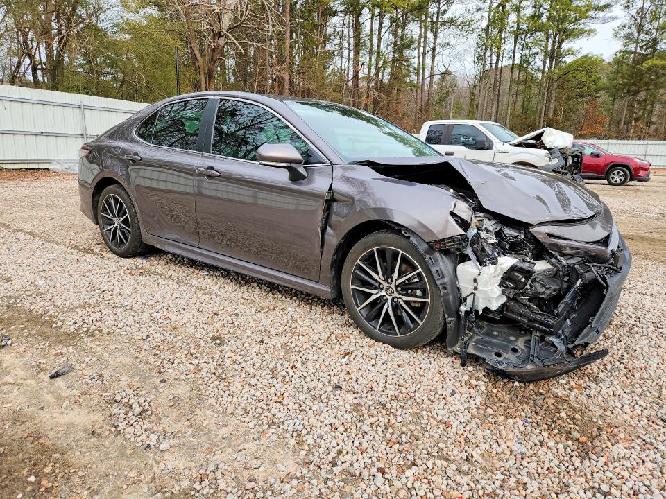 2024 Toyota Camry VIN 4T1G11AK9RU907560 COPART salvage auction — FRONT END, Nc - Salvage Certificate Of Title, sold $425 on 2026-07-03 (photo 4)