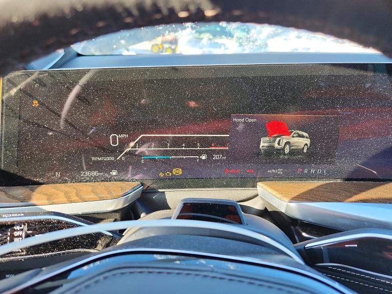 2025 Cadillac Escalade VIN 1GYS9RRL3SR189381 COPART salvage auction — FRONT END, MI - CERT OF TITLE-SALVAGE VEHICLE, sold $21,100 on 2026-07-30 (photo 9)