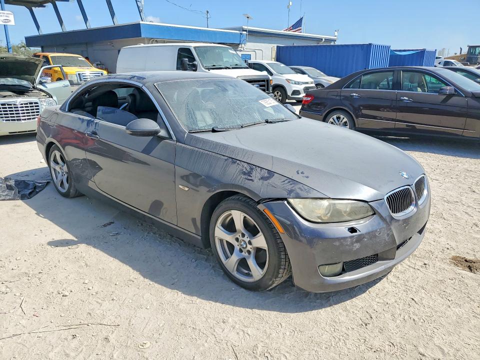 2008 BMW 3er VIN WBAWL13578PX17977 COPART salvage auction — REAR END, Fl - Cert Of Title Slvg Rebuildable, sold $275 on 2026-07-07 (photo 4)