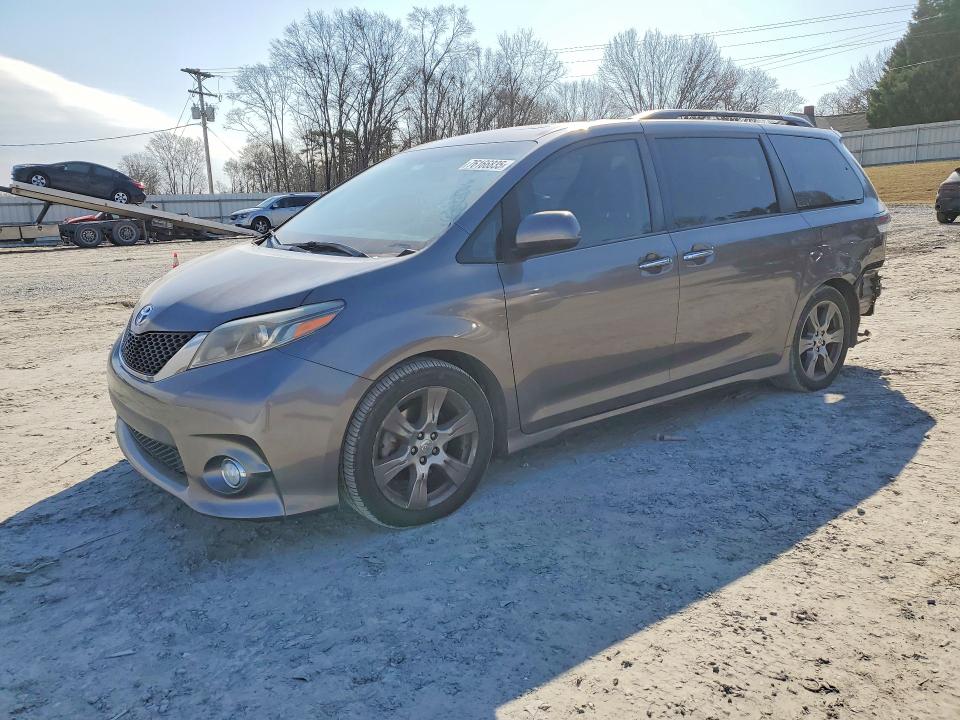 2017 Toyota Sienna VIN 5TDXZ3DC1HS804181 COPART salvage auction — REAR END, Nc - Salvage Certificate Of Title, sold $9,200 on 2026-08-19 (photo 1)