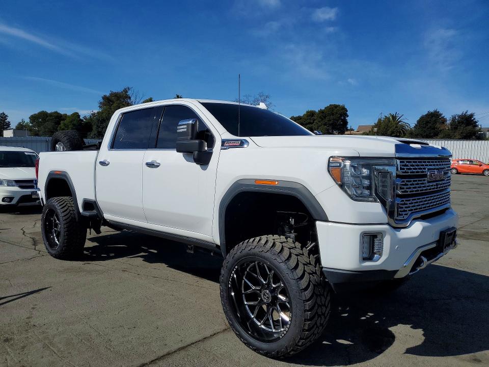 2020 Gmc SIERRA VIN 1GT49REY4LF184208 COPART salvage auction — MINOR DENT/SCRATCHES, Salvage Title, sold $22,000 on 2026-08-21 (photo 4)