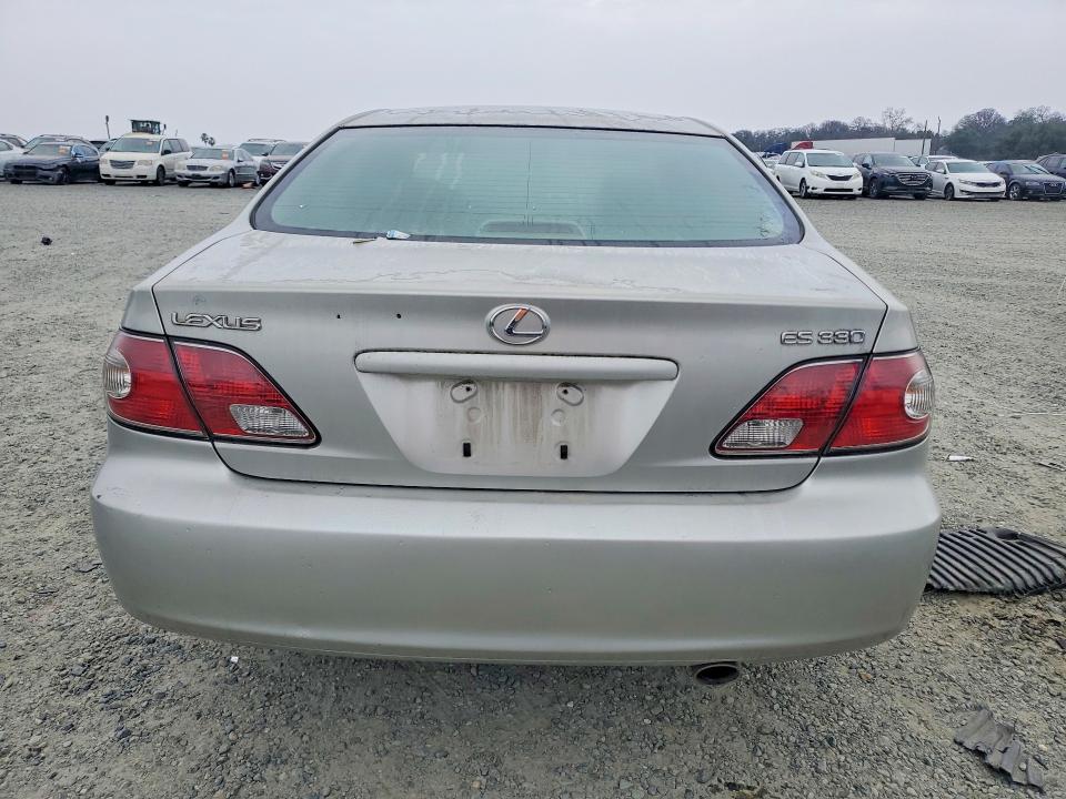 2004 Lexus Es 330 VIN JTHBA30G645054754 COPART salvage auction — MINOR DENT/SCRATCHES, CA - DIS/DLR/EXP ONLY CLEAN TITLE (P), sold $375 on 2026-07-09 (photo 6)